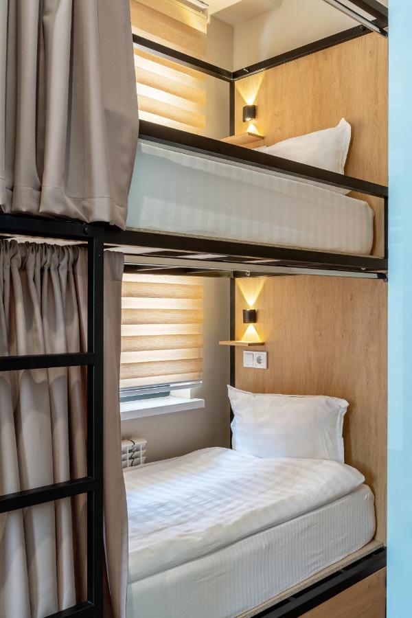 Bodo Hostel Bisjkek Eksteriør bilde