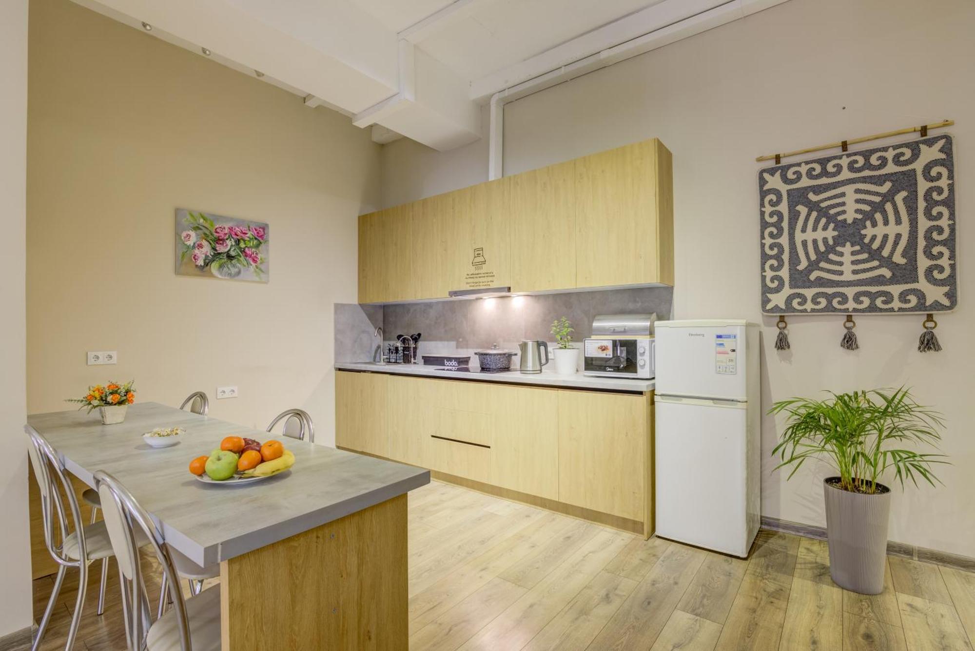 Bodo Hostel Bisjkek Eksteriør bilde